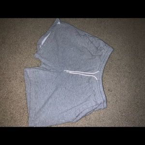 Urban outfitters shorts size L